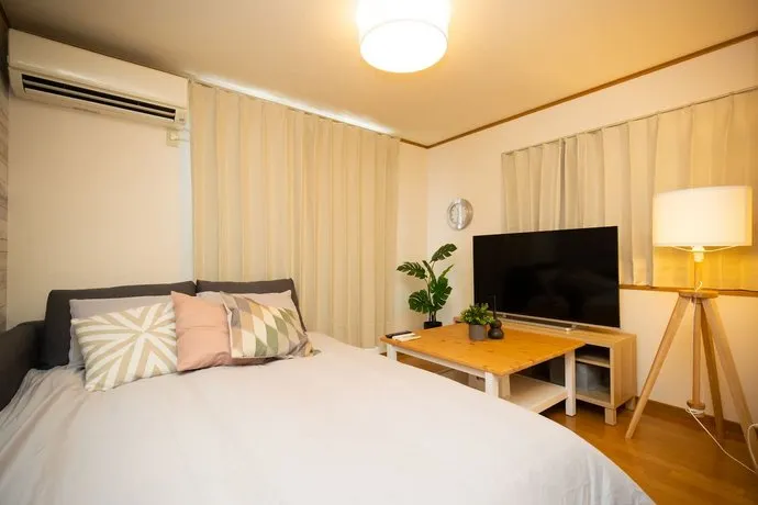 AZUKI HOUSE - Image 1