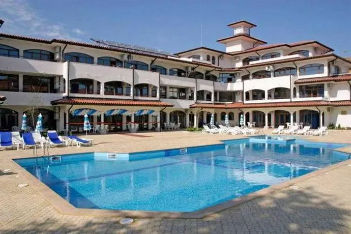 Selena Complex - Image 1