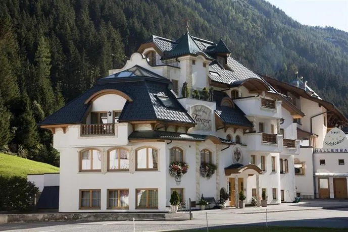 Hotel Tanzer - Image 1