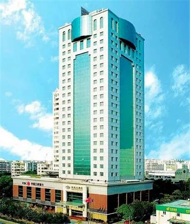 Pearl Garden Hotel - Image 1