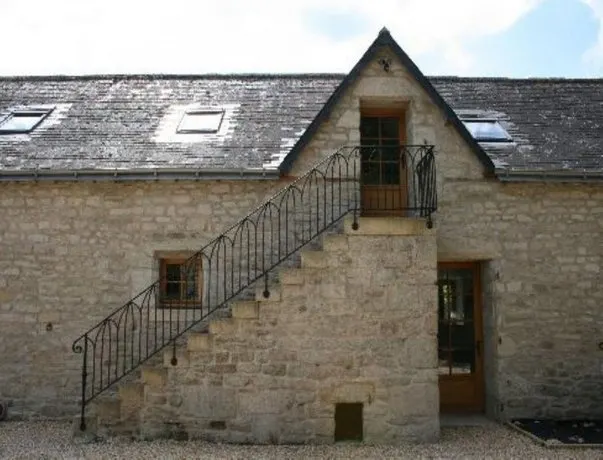 Oak View - Image 1
