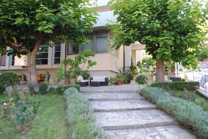 Hotel Villa Edelweiss - Image 1
