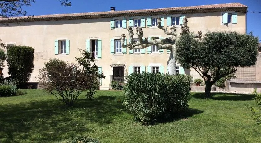 Le Papillon De Soie - Image 1