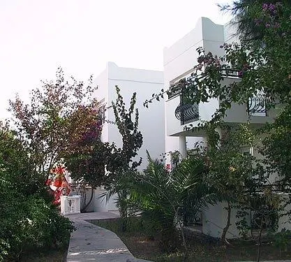 Club Arya Apart & Hotel - Image 1