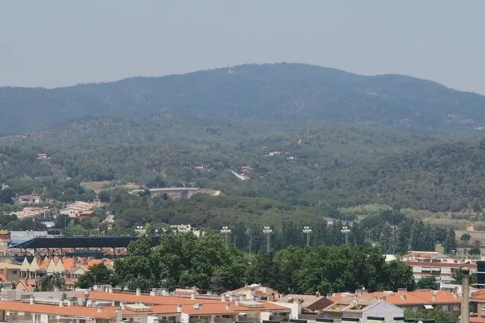 Davant Del Mar - Image 1