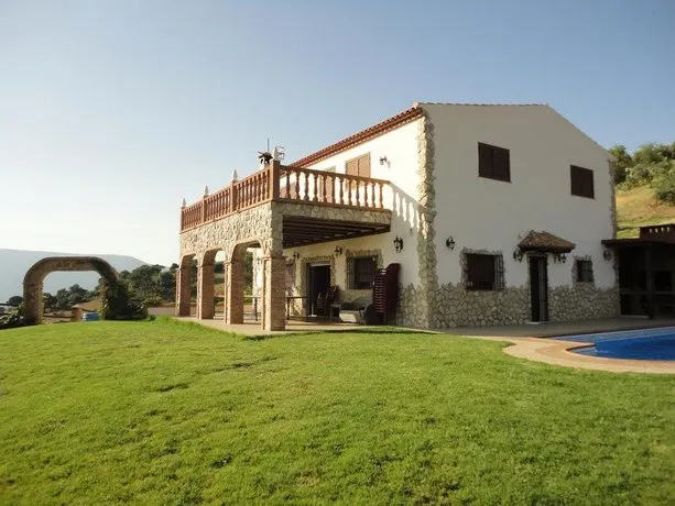 Rancho Los Cuñaos - Image 1