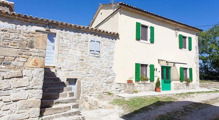 House Franz 452 - Image 1
