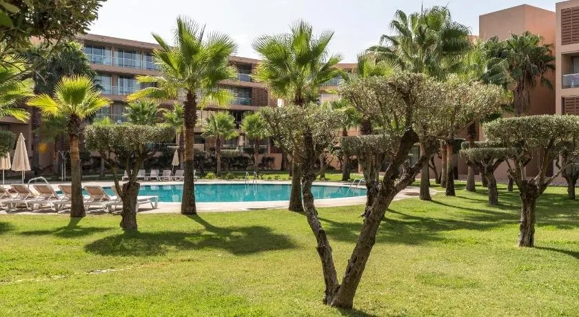 Apartamento Chocolate - 300 meters from Salgados Beach - Image 1