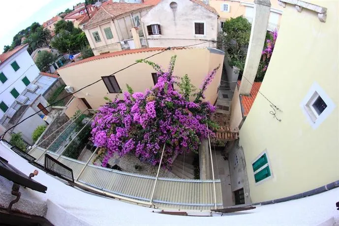 Bed And Breakfast Ivanka Mali Lošinj - Image 1