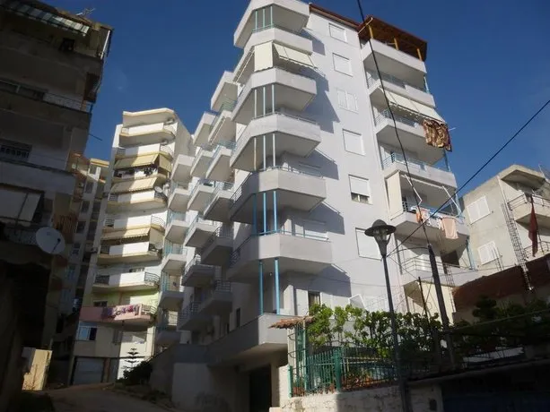 Ernest Apartment - Image 1
