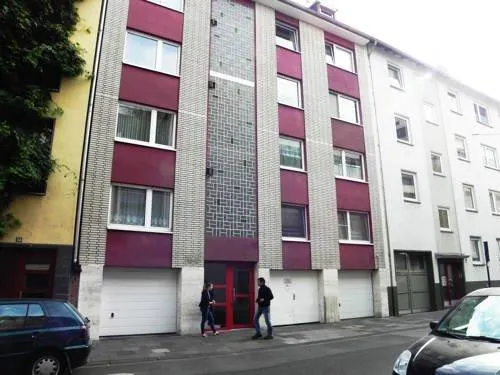 Hoffmann Flats Apartments - Image 1