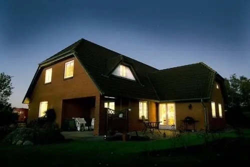 SJ Rooms - Image 1