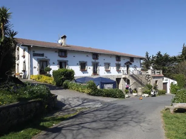 Agroturismo Berazadi Berri Nekazalturismoa - Image 1