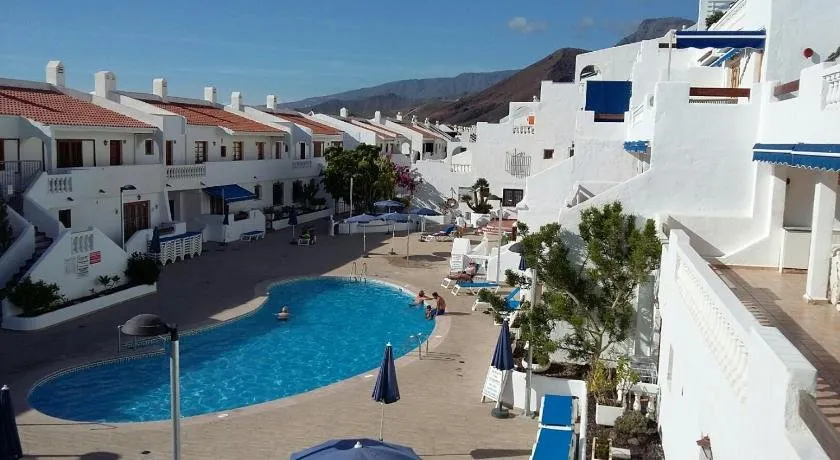 Large loft in Los Cristianos with Wi-Fi and pool - Image 1