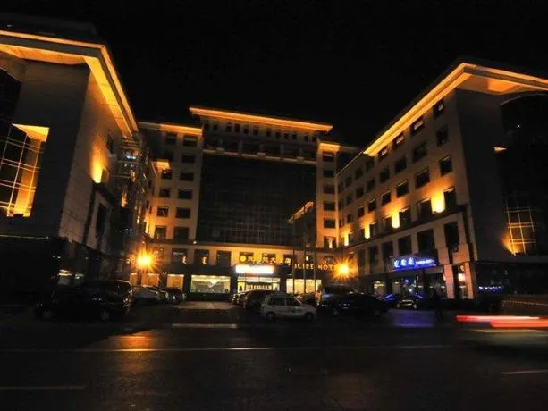 Sulide Downtown - Image 1