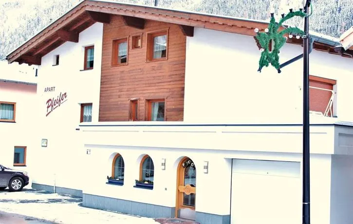 Apart Pfeifer - Image 1