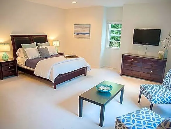 The Inlet Bed & Breakfast - Image 1