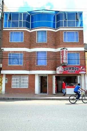 Hotel Facareal - Image 1