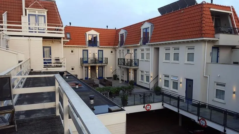 Strandhotel Duinheuvel - Image 1