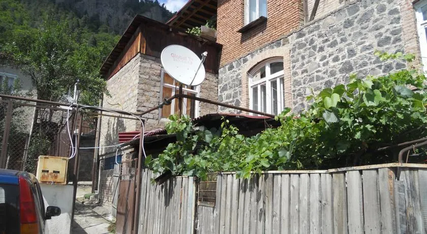 Guest House Borjomula - Image 1
