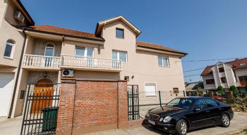 Kristall Apartments Sabac - Image 1