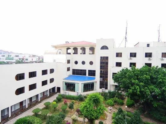Mei Zhou Mei Hai Hotel - Image 1