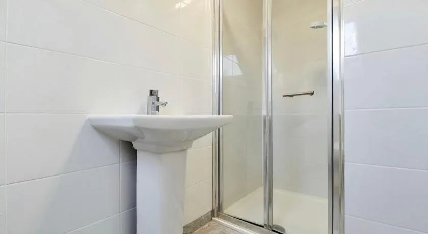 Strelitzias SelfCatering BandB Studio 3 - Image 1