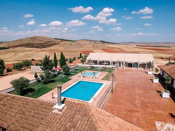 Rural Coto De Quevedo - Image 1