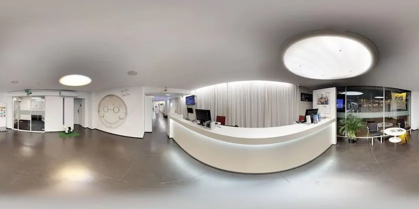 Ibis Styles Brussels Louise - Image 1