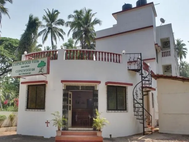 Copsewood Villa Guest House - Image 1