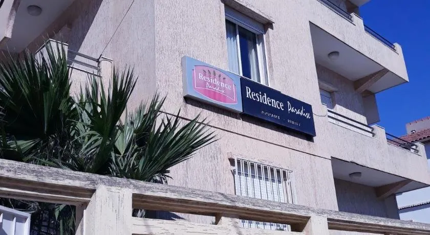 Residence Paradise - Image 1