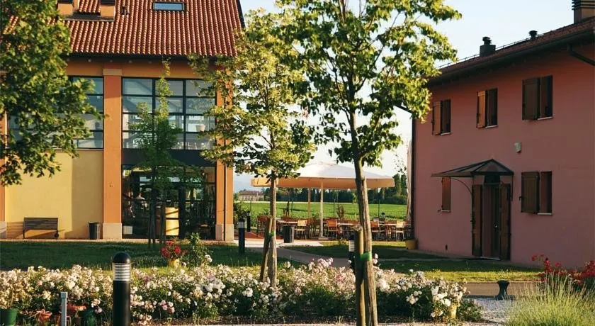Il Bucchio Country Hotel - Image 1