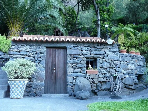 Casas Da Terça - Image 1