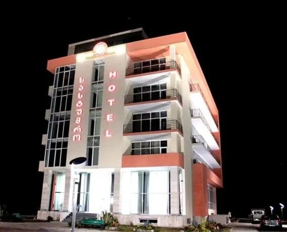 Hotel Aeetes - Image 1