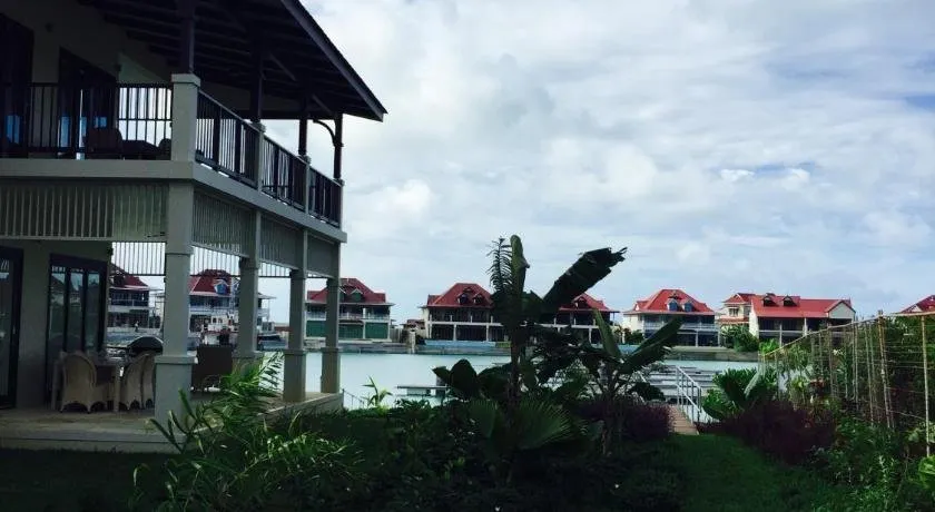 Eden Island P238A13 Lux Apartment - Image 1