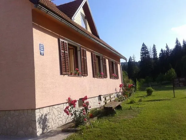 Guest House Mila - Image 1