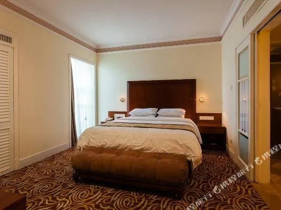 Haikou Treasure Island - Image 1