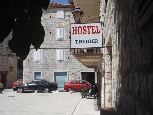 Hostel Trogir - Image 1
