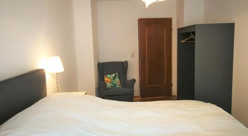 Frisch renovierte 3-Zimmer Wohnung - Image 1