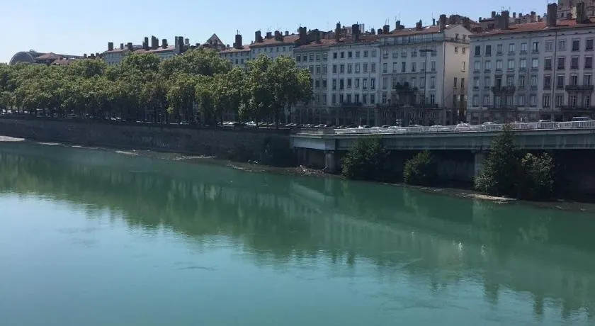 Quai-Royale - Image 1
