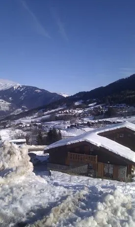 La Terrasse - Image 1