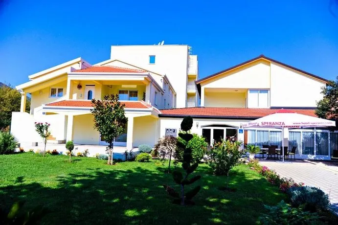 Speranza Hotel - Image 1