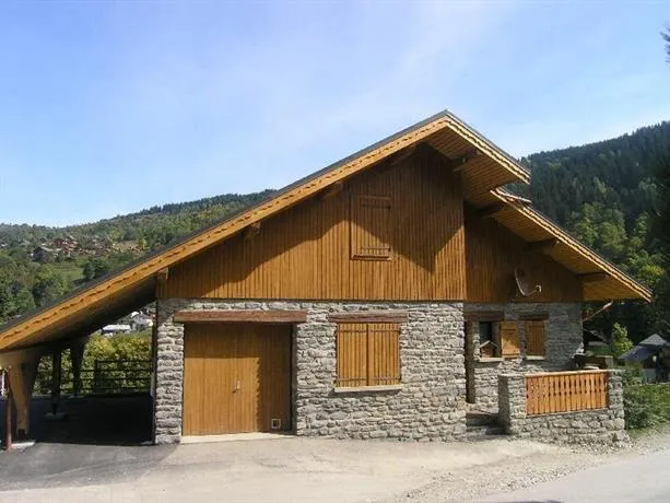 Chalet Le Raffort - Image 1