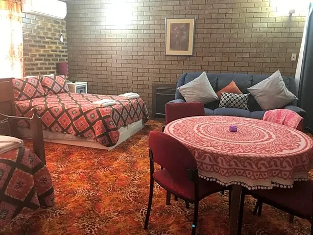 Lorac Bed and Breakfast - Image 1