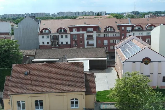 Center Piac Aparman - Image 1