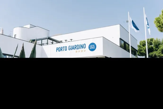 Hotel Villaggio Porto Giardino - Image 1