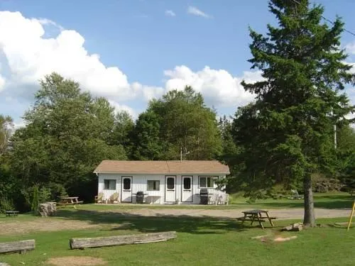South Wind Motel And Campground - Image 1