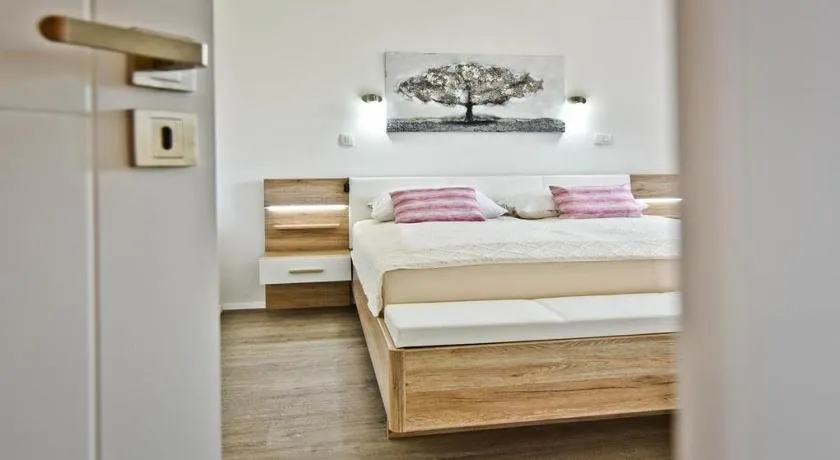 Villa Jela Zadar - Image 1