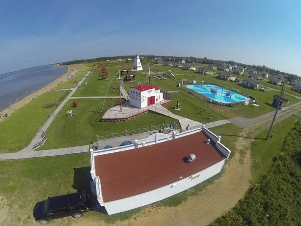 Les Chalets de la Plage de Bas-Caraquet - Image 1