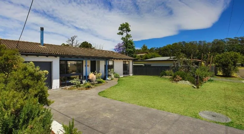 Aloha - Pet & Family Friendly - 10 Min Walk to Beach - Image 1